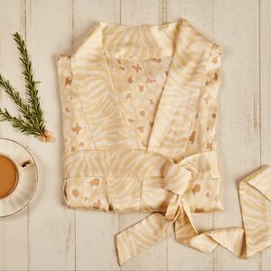 Show Me Your Mumu x Curateur The Harlow Robe